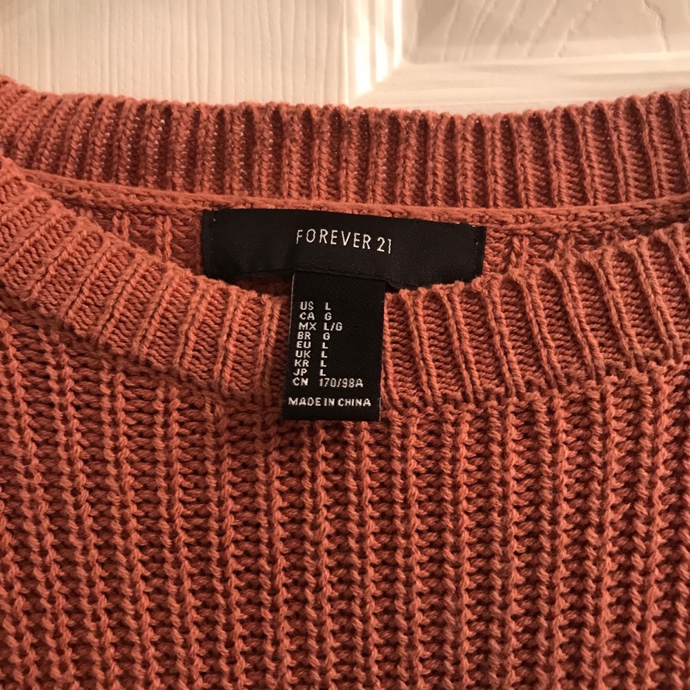Coral/Salmon sweater with lace detail - Picture 3 of 4